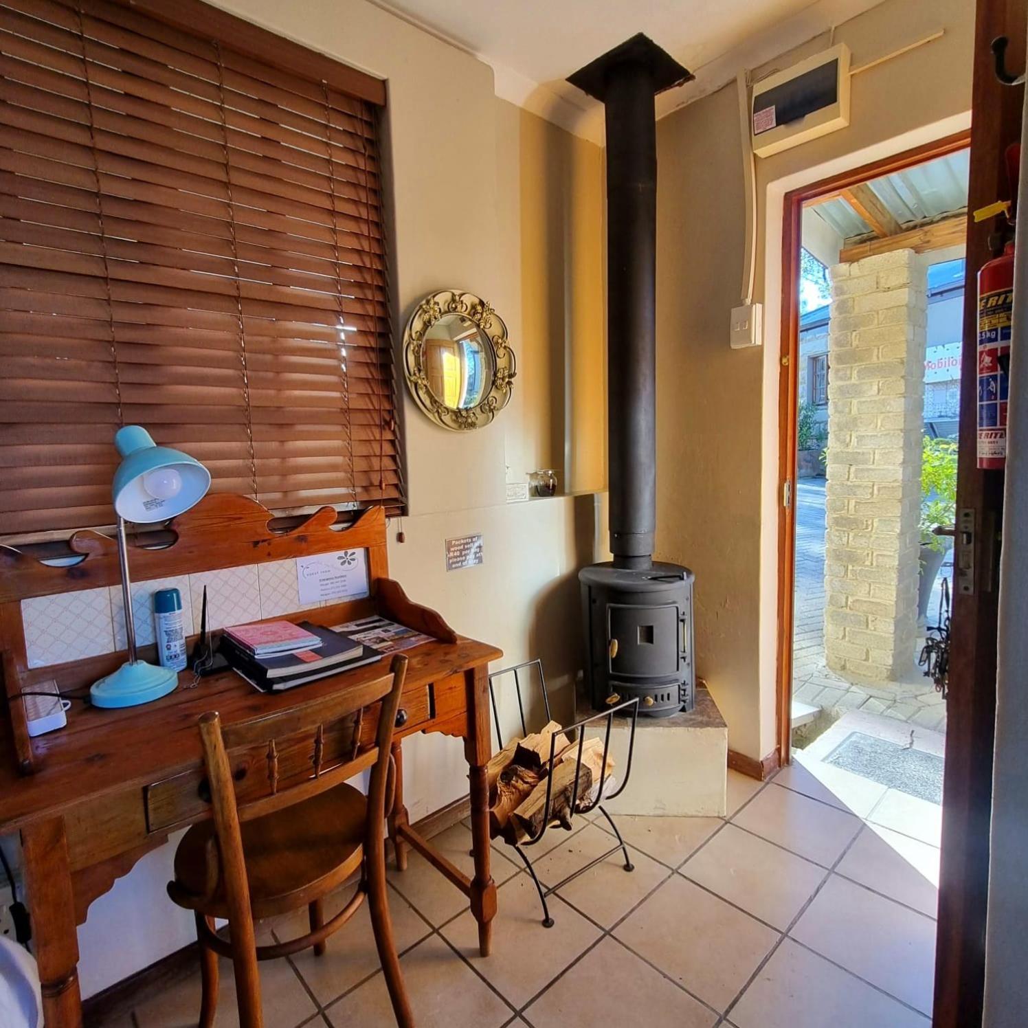 The Fat Mulberry Guest Farm Hotel Fouriesburg Bagian luar foto